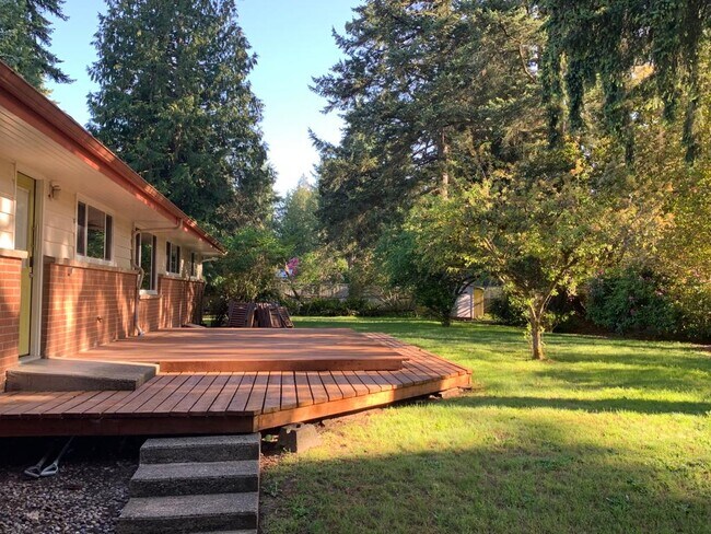 Building Photo - 4315 92nd Ave SE