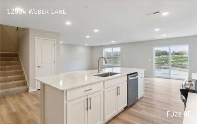 Building Photo - 12804 Weber Ln