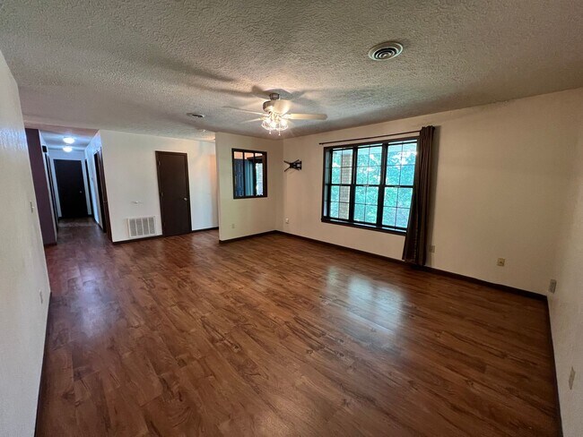 Foto del edificio - Single Family Home Close to FLW