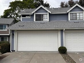 Building Photo - 373 Windjammer Cir