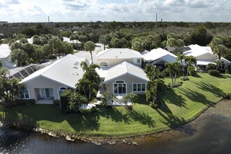 Building Photo - 17080 Crossgate Dr