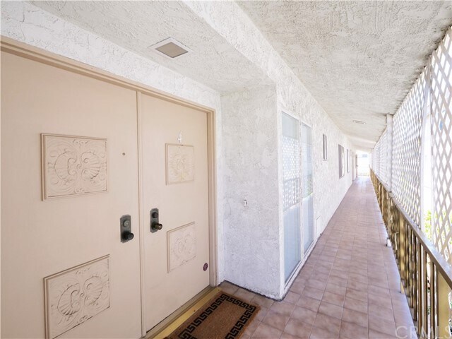 Building Photo - 1163 W 9th St