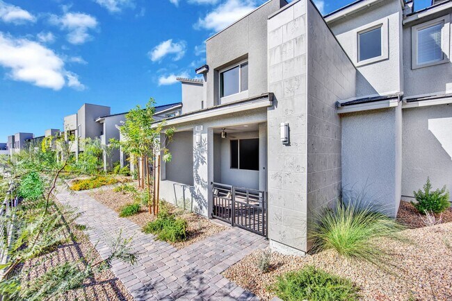 Building Photo - 3 br, 2.5 bath House - 522 Mahogany Ridge St