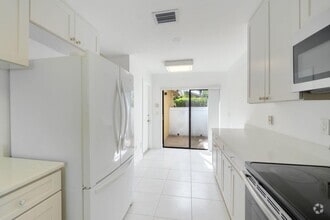 Building Photo - 6090 Aloma Ln