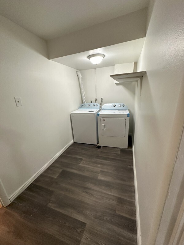 Building Photo - 725 S 1000 W