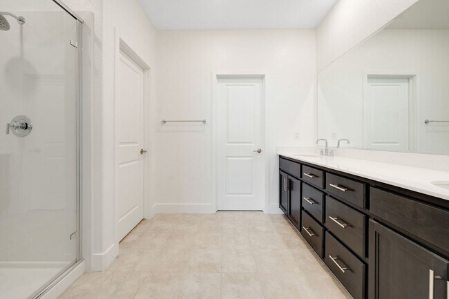 Building Photo - 2024-Built Sacramento Home with Modern Finishes & Private Backyard!