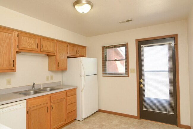 Foto del edificio - 2504 Southridge Dr
