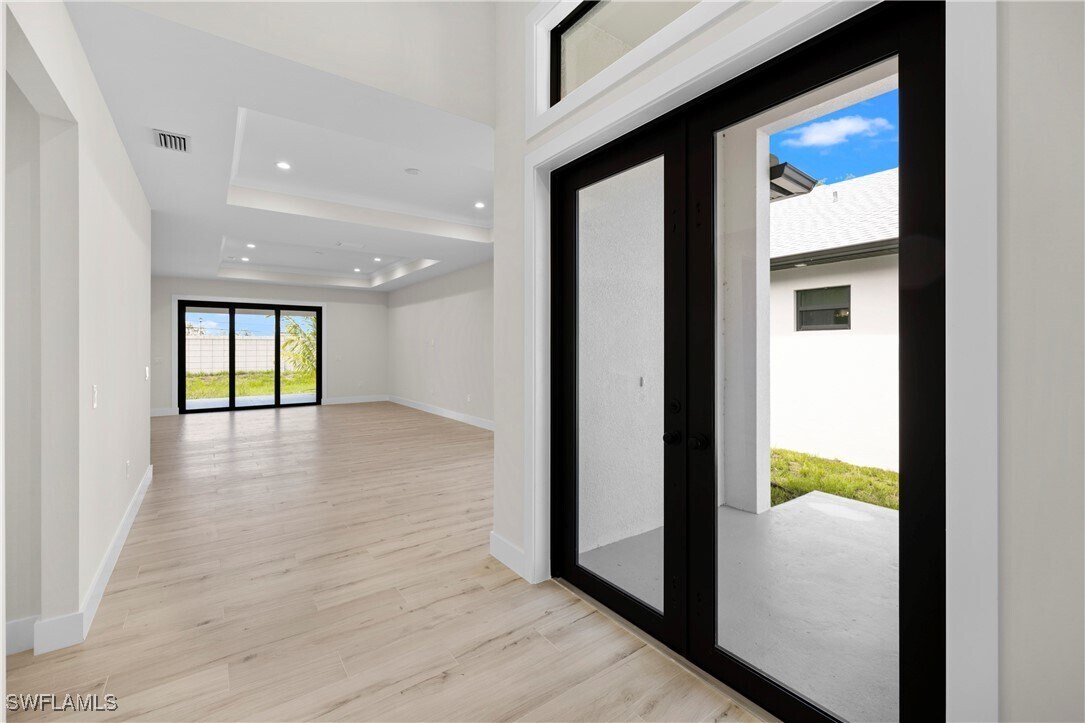 Foto principal - 3012 Pine Tree Dr