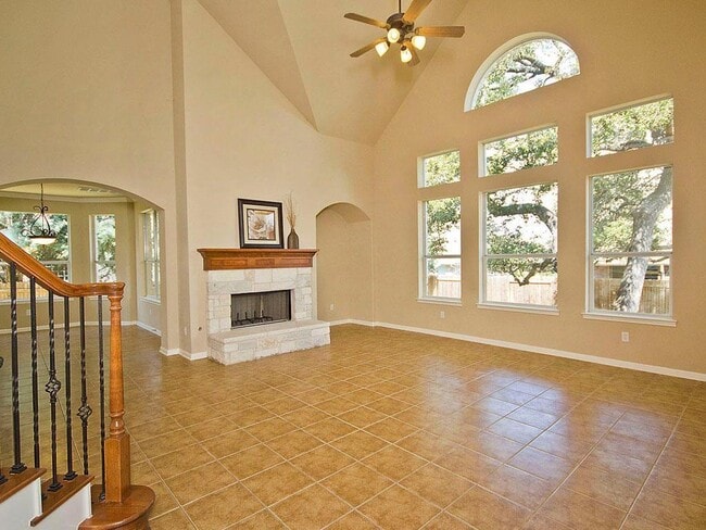 Building Photo - 16304 Fincastle Dr