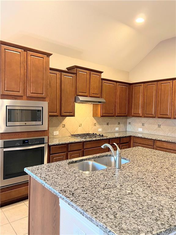 Building Photo - 1008 Cole Cove