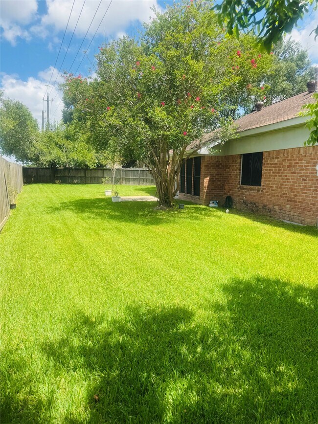 Foto del edificio - 15702 Roxton Ridge Dr