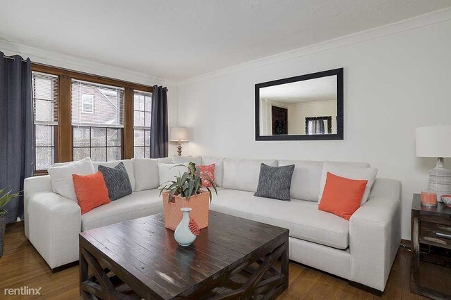 Building Photo - 200 Sanders Rd