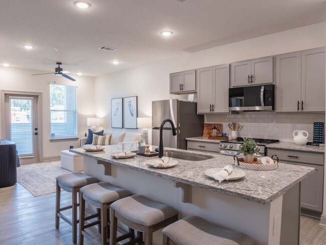 The Daysailer I: 1 habitación, 1 baño - Cocina - The Waters at Freeport