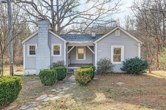 Building Photo - 5288 Bradshaw Rd