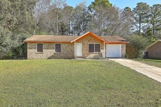 Building Photo - 1200 Margaret Dr