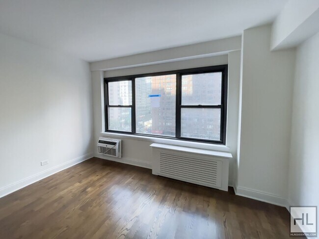 Building Photo - EAST 57 STREET