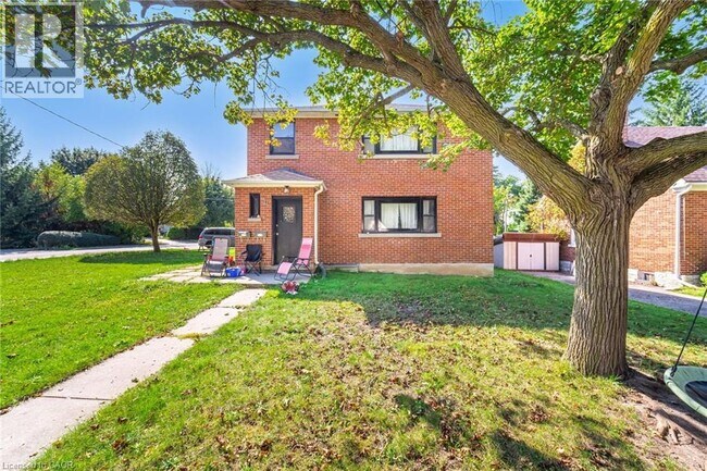 Photo du bâtiment - 21 Beverley St.