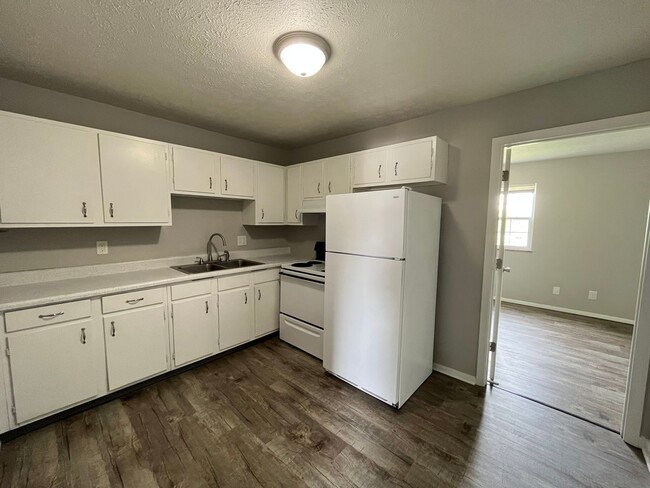 Foto del edificio - Stockton Apartments- Sharp Lane Community ...