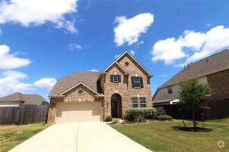 Building Photo - 712 Burr Oak