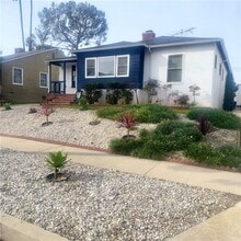 Building Photo - 7407 Dunfield Ave