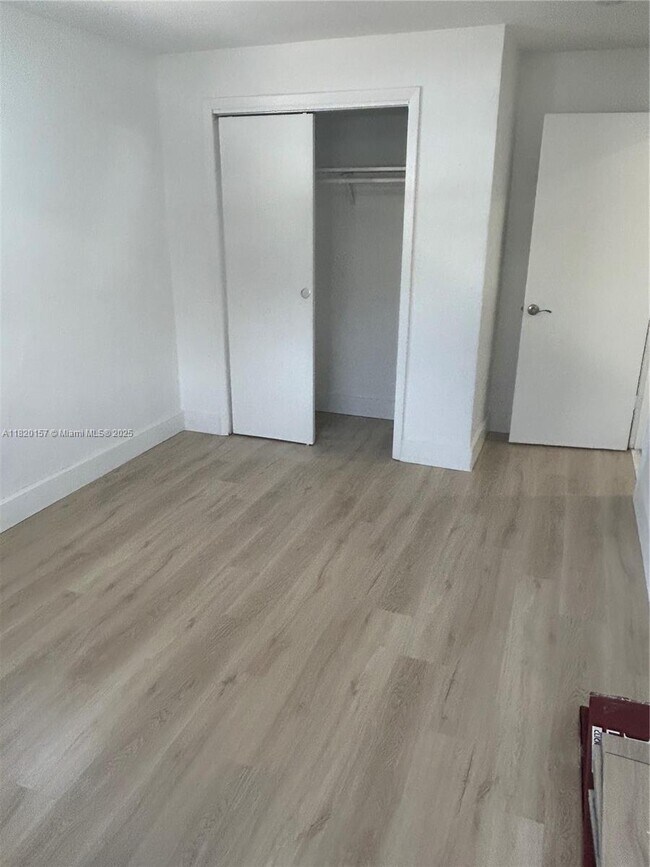 Foto del edificio - 3 bedroom in Hollywood FL 33020