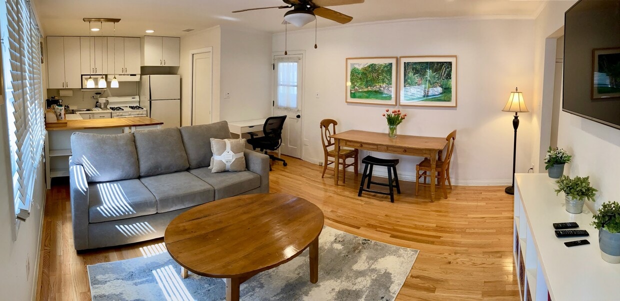 Living Room - 840 N Ogden Dr