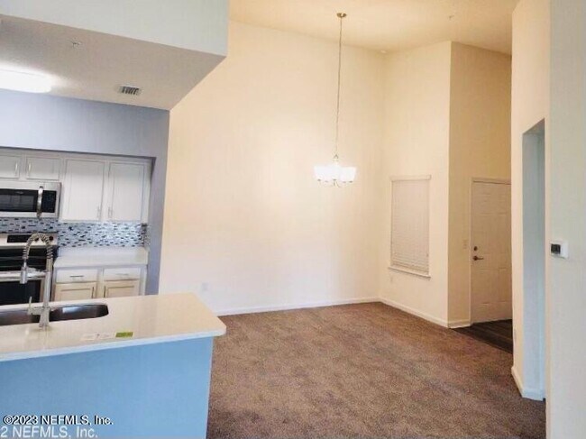 Building Photo - 4931 Key Lime Dr