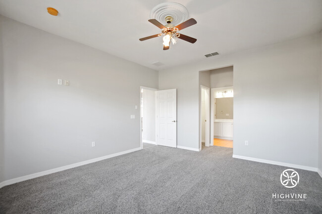 Building Photo - 1405 Harbor Ridge Dr