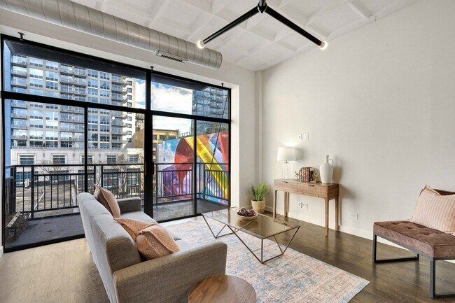 Foto del edificio - 1307 S Wabash Ave
