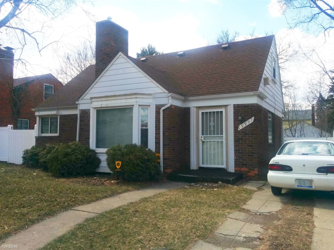 Primary Photo - 3 br, 1 bath House - 19997 Cheyenne St