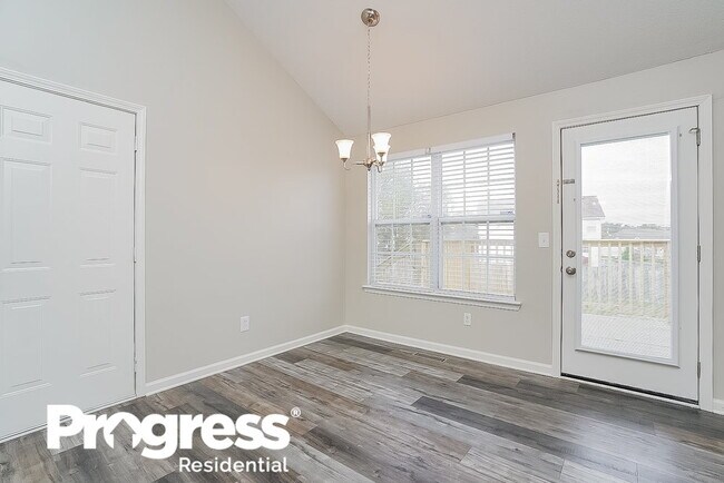 Foto del edificio - 546 Summit Way