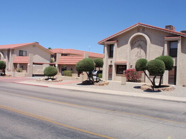 Building Photo - 2085 Mesquite Ave