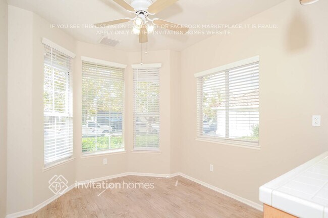 Foto del edificio - 42418 Coronet Ct