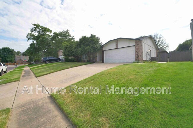 Foto del edificio - 10056 S 91st East Ave