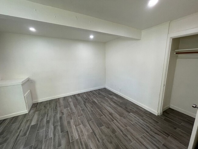 Building Photo - 1440 34th St