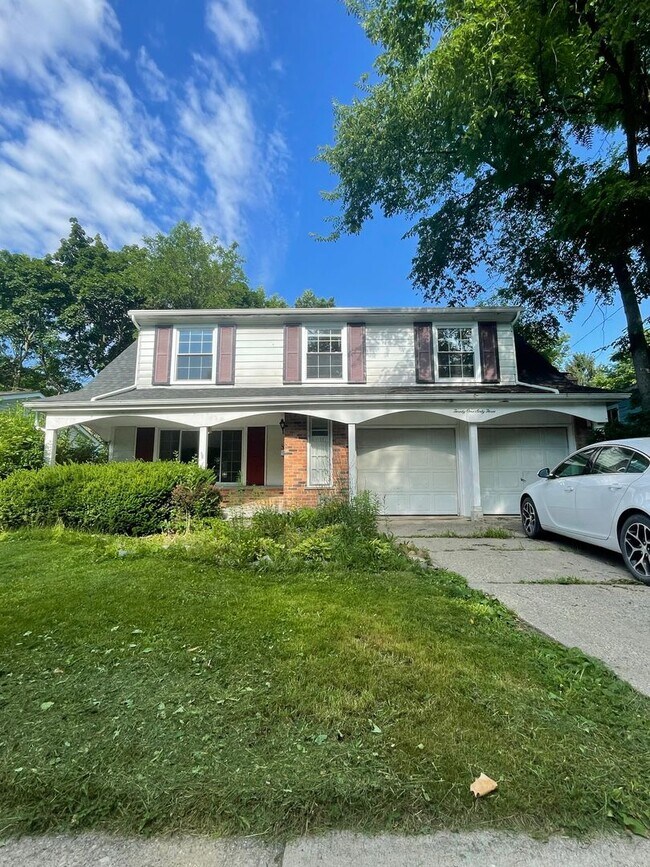 Foto del edificio - 2163 Yorktown Dr