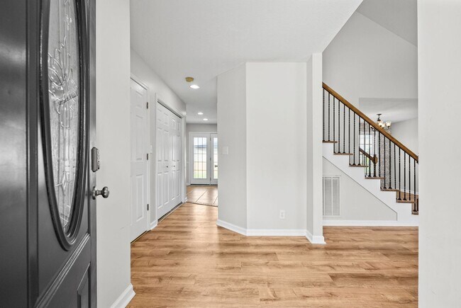 Building Photo - 3569 Southwood Dr
