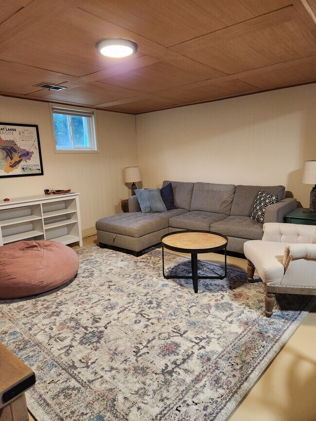 Foto del edificio - 1034 NE 188th St