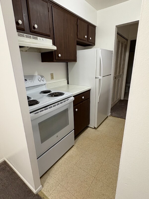 Foto del edificio - 695 Capital Ave NE