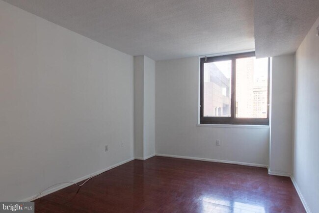 Foto del edificio - 1420 Locust St