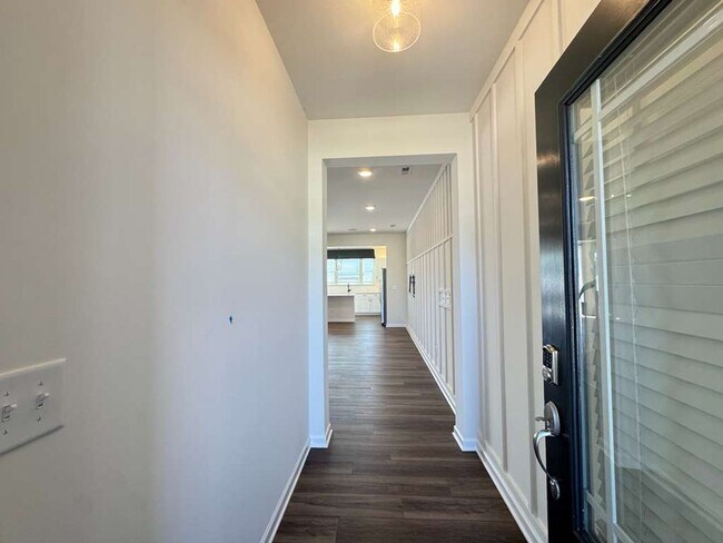 Building Photo - MODEL HOUSE-Experience refined living in the 3 bed, 2.5 bath, 2 car garage brand new, impeccably ...