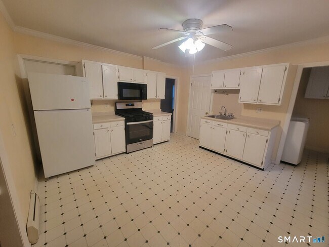 Foto del edificio - 102 Brook St