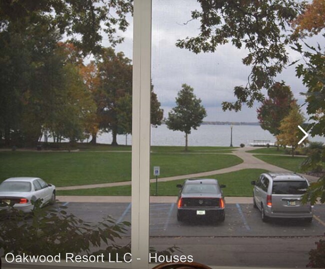 Foto del edificio - 5 br, 2 bath House - 1163 S Oakwood Circle...