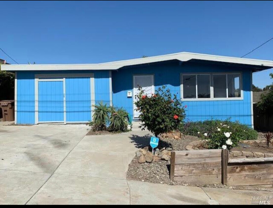 17 Carolina Dr, Benicia, CA 94510 House Rental in Benicia, CA