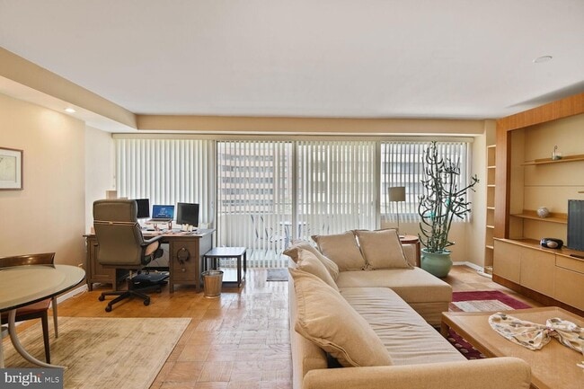 Foto del edificio - 4515 Willard Ave