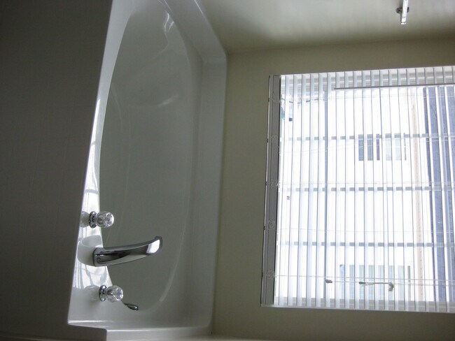 Building Photo - THE VILLAGES AT GODLEY STATION