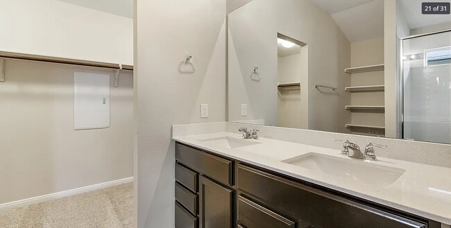 Foto del edificio - 169 Arrowhead Vine St