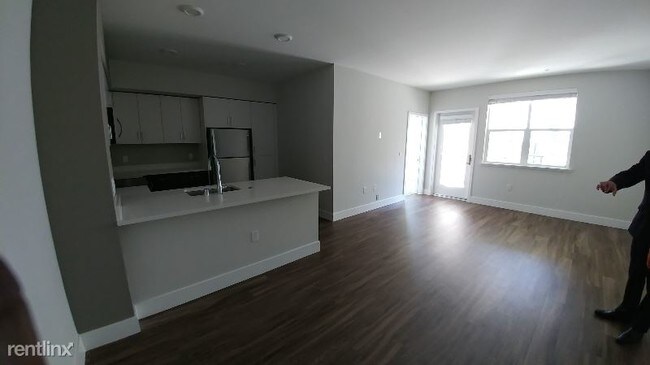 Foto del edificio - 2 br, 2 bath Apartment - 3889 Artist Walk Cmn
