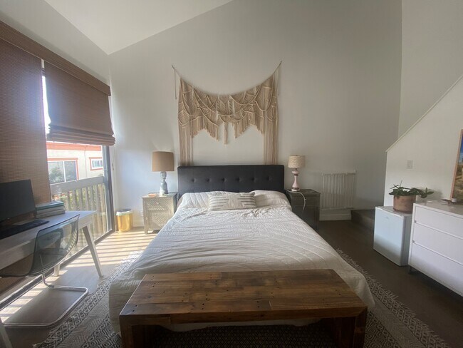 Foto del edificio - 2630 11th St