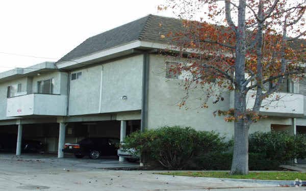 Primary Photo - 2508 S Centinela Ave